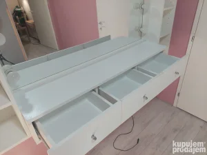 Ogledalo za sminkanje