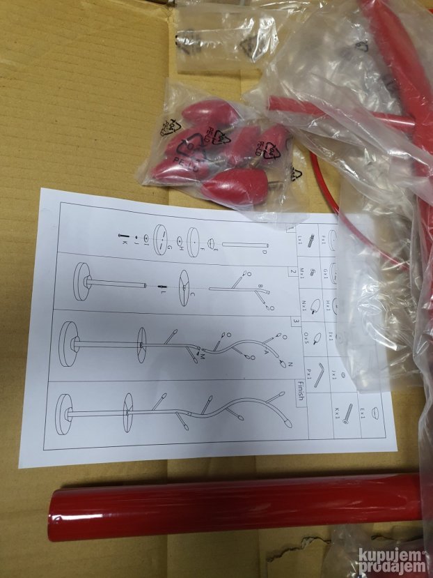 Matalni Civiluk Sa postoljem za kisobrane - Versa CRVENI
