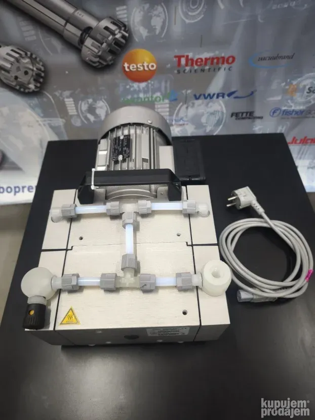 NOVA laboratorijska membranska pumpa ILMVAC