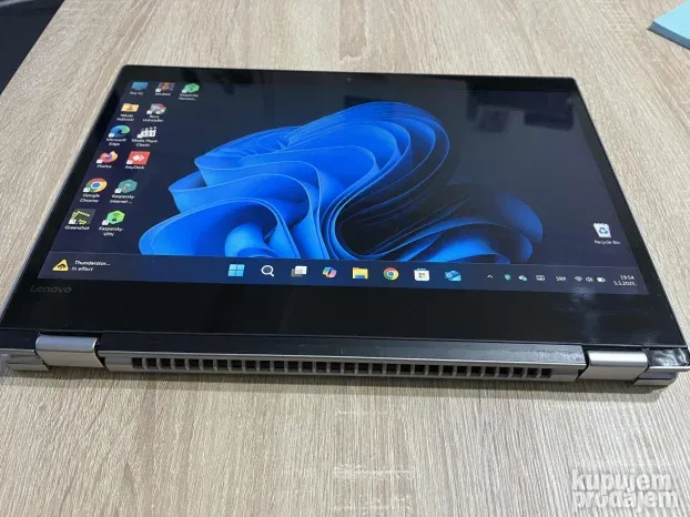 LENOVO YOGA 520/14inc/i7-8.gen/16GB/256 SSD+500 HDD /TOUCH