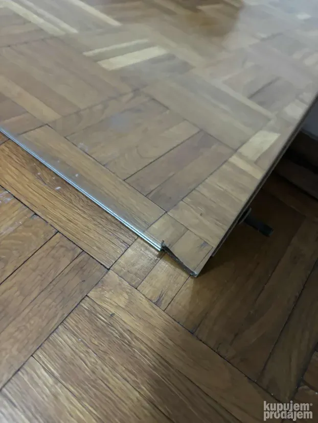 Ogledalo 77,5 cm x 90 cm BEOGRAD Cukarica