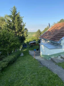 Iznajmljujem vikendicu na Fruskoj Gori