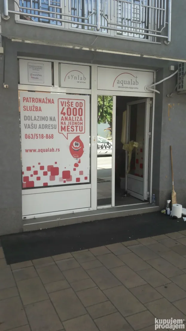 Uslužna montaža folija