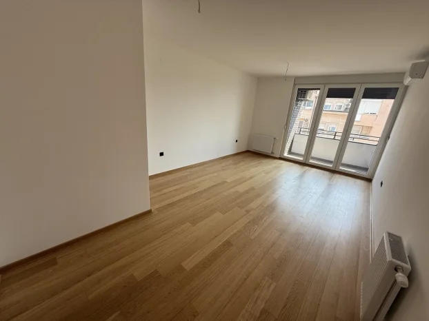 Bulevar Oslobođenja, 4.0 četvorosoban, 94 m²