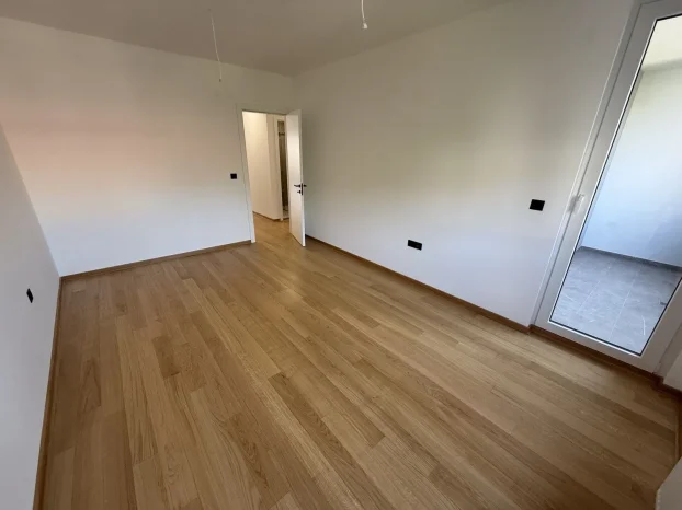 Bulevar Oslobođenja, 4.0 četvorosoban, 94 m²