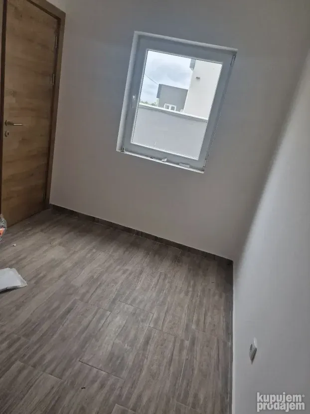 magacin, kancelarija, izdajem