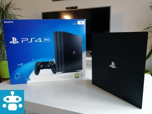 Ps4 pro+Mafia Trilogija+Pes 25+9 igrica AKCIJA /GARANCIJA