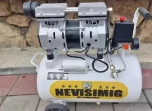 Bešumni Kompresor 24l