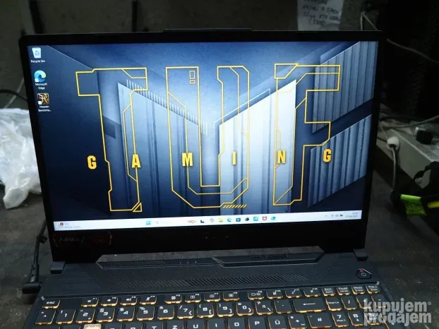 Asus TUF Gaming  core i5 11400h/16gb ram/ RTX 3050/ 144hz