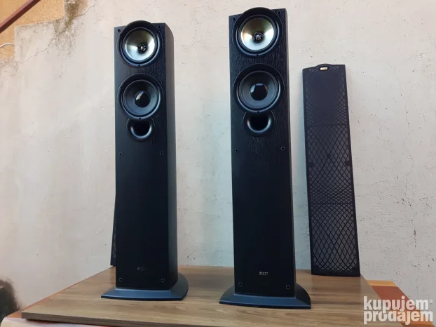 Kef IQ50 kao novi!