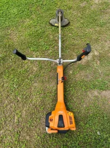 Villager benzinski trimer BC2700XCE 2,7KS