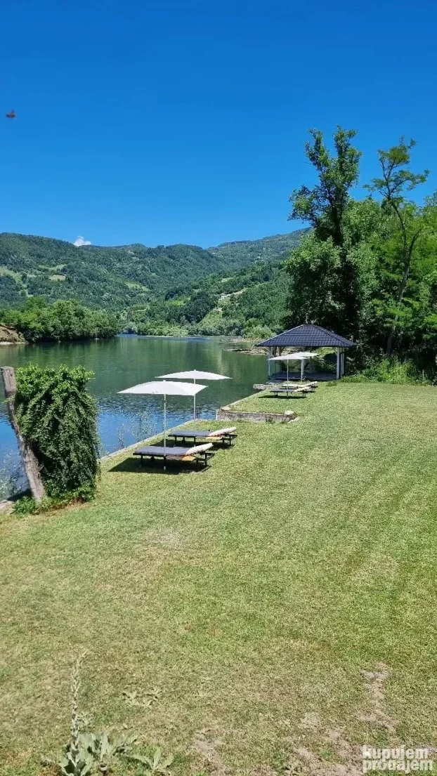 Brvnara Drina, privatna plaža, Pet friendly