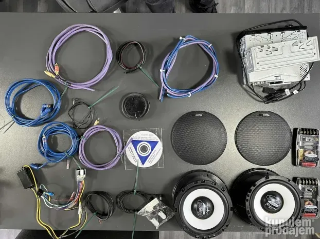 kompletno ozvucenje:zvucnici/skretnice MAGNAT radio KENWOOD