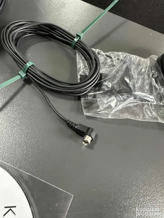 kompletno ozvucenje:zvucnici/skretnice MAGNAT radio KENWOOD