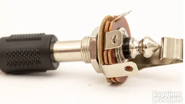 Stereo utičnica za montažu 6,3mm SK2E