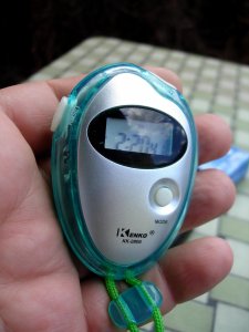 KENNKO KK-2808 - digitalna štoperica i sat