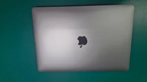 Apple Macbook Pro A1932 komplet ekran bez mane #L03