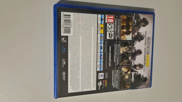 RAINBOW SIX SIEGE originalna ps4 igrica na disku