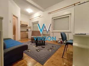 Janka Čmelika, Detelinara, 0.5 garsonjera, 20 m²