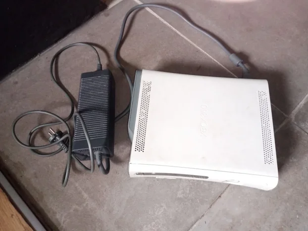 XBox 360 8000 dinara