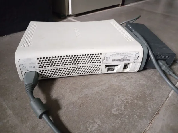 XBox 360 8000 dinara
