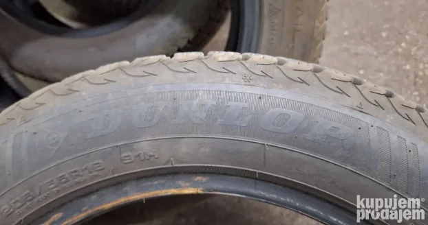 AKCIJA 205 55 16 Dunlop kraj 2021. Sara 7.5mm NOVE