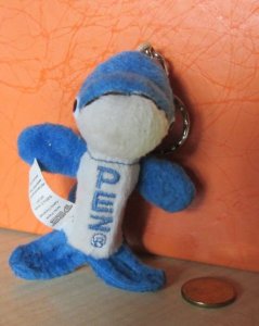 Mini pez pliš privezak
