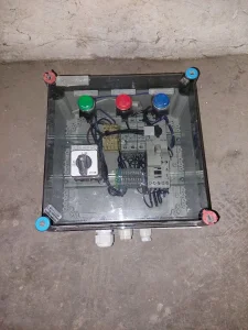 Razvodni ormar za pumpe sa plovkom