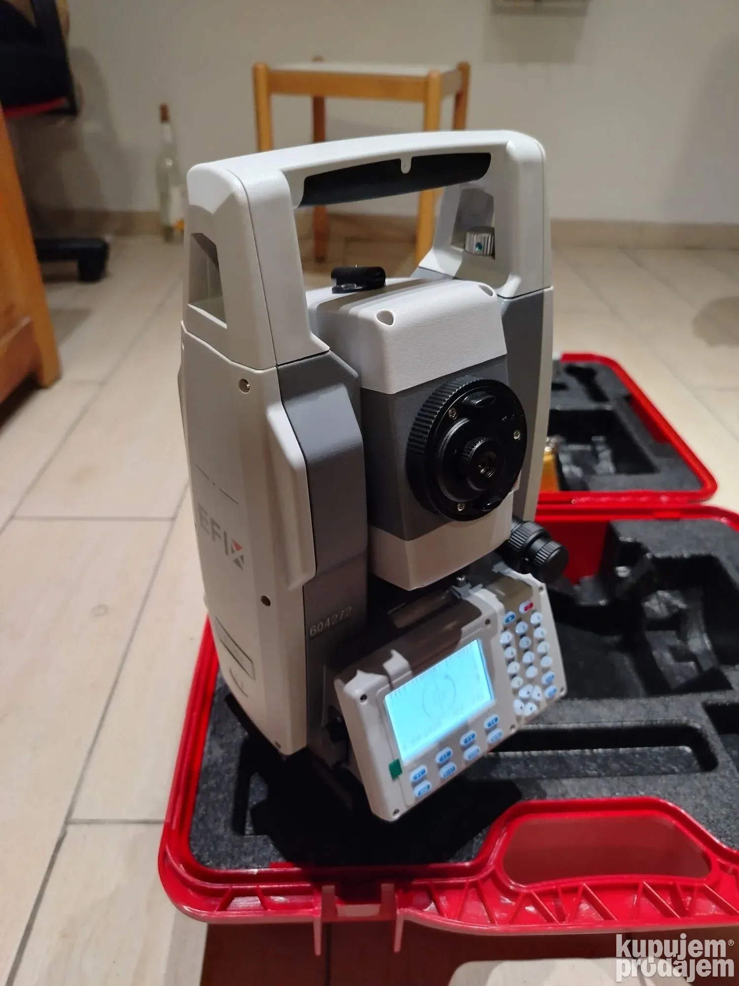 Totalna stanica EFIX ETSR4