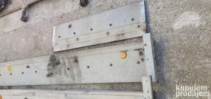 Stranice za auto prikolicu