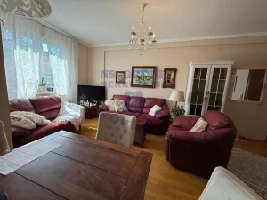 Grbavica, 3.5 troiposoban, 64 m²