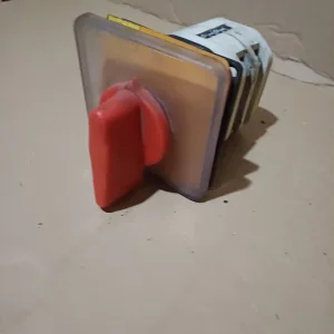 Grebenasti prekidač