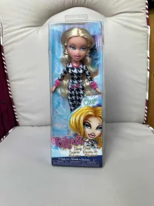 Bratz sleep over Cloe