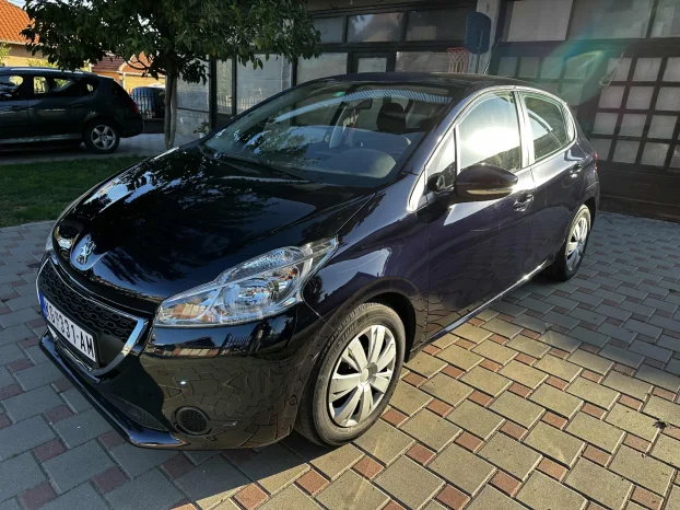 2014 Peugeot 208 1.2 benzinac 