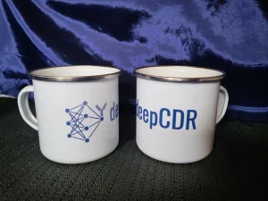 Emajlirani novi vintaz loncici.