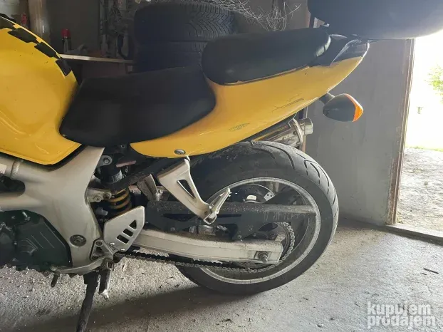 Suzuki SV 650