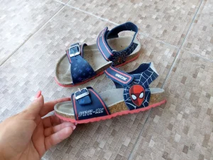 Geox sandale broj 29 manji kalup vise 28