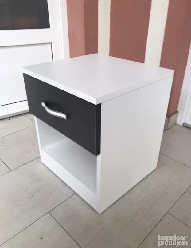 Noćni ormarić 1F - crno beli