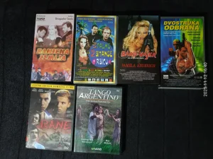 4 VHS + 2 DVD Filma