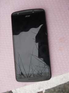 mobilni acer e39