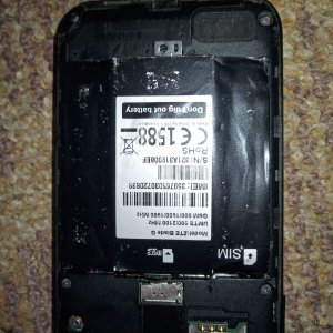 ZTE Blade G mobilni telefon bez baterije