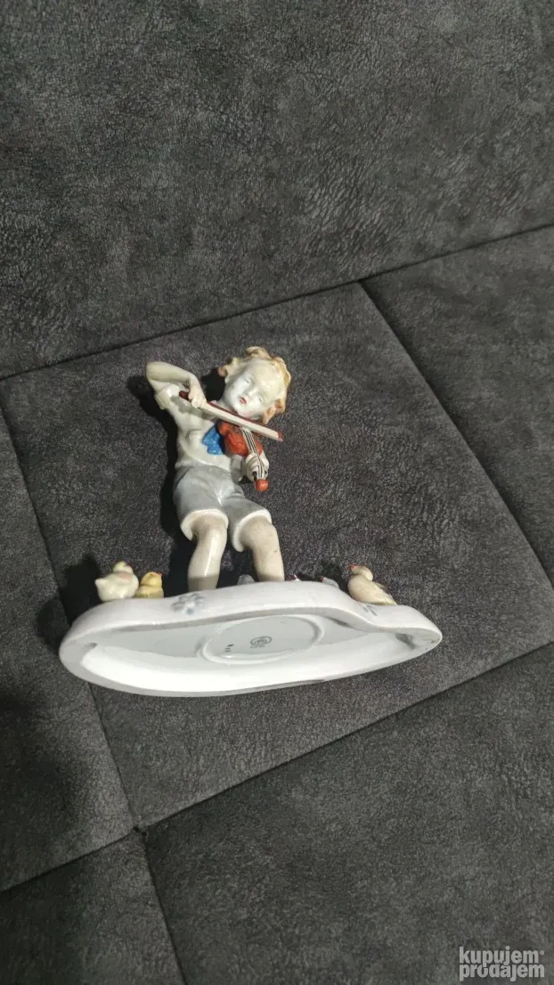 Veca stara nemacka figura