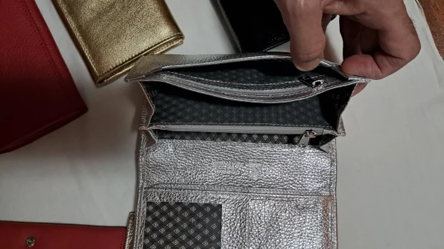 Novcanici od telece koze-vise boja i velicina