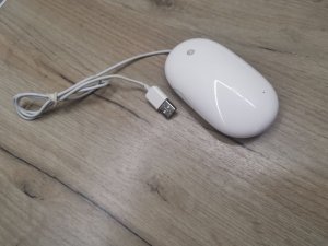 Apple A1152 White Wired USB Mouse