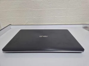 Asus X750L