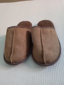 Kucne krzenene papuce velicina 43/44 novo