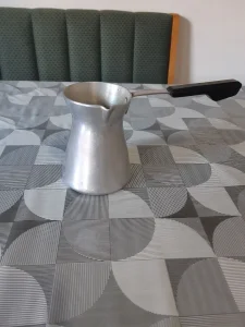 Dzezva od aluminijuma Rusija
