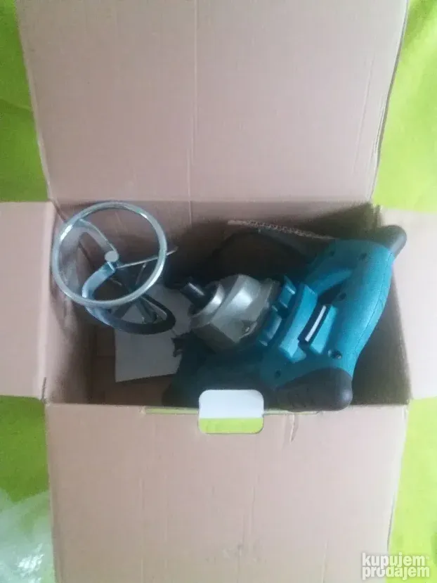 Makita mikser za lepak novo