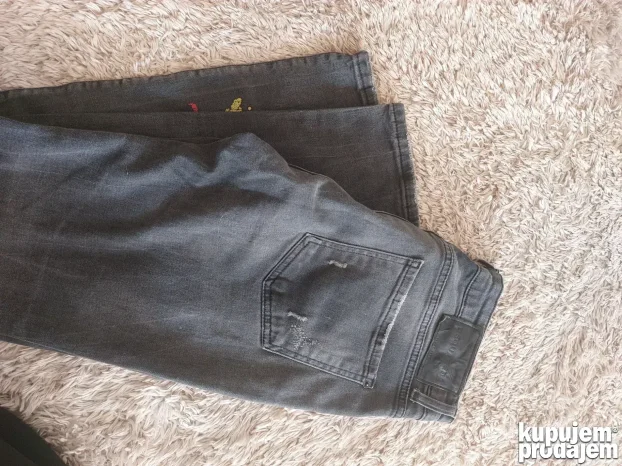 Levis 527 W32 L34,Levis504 W29 L32,Dsquare,Gucci muške farme