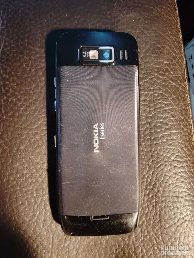 Legenda Nokia E52/full/ispravan